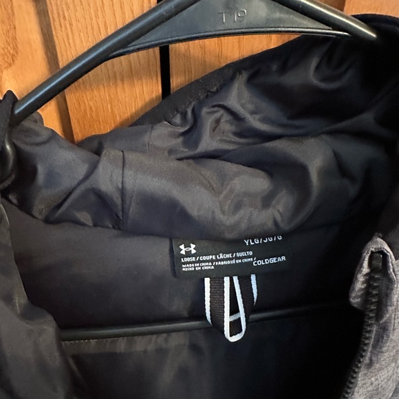 Under Armour Boys Winter Jacket - Picture 1 of 2